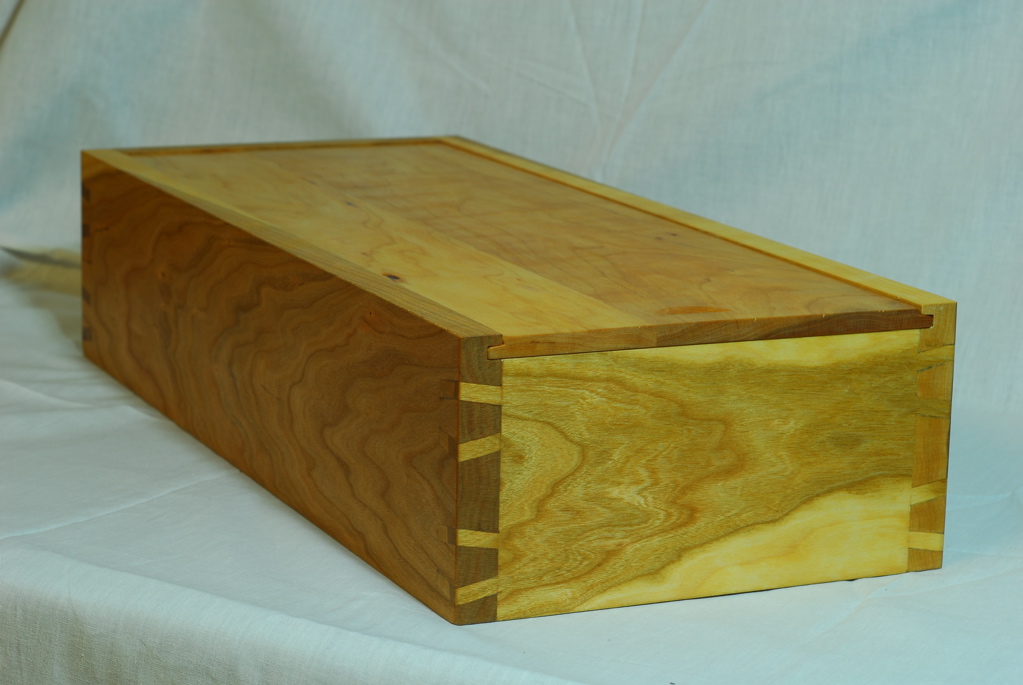 Dovetail Box