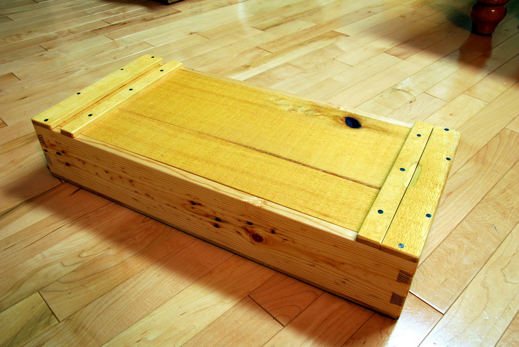 Daiku Dojo -- Woodworking How To's: Small Japanese Toolbox